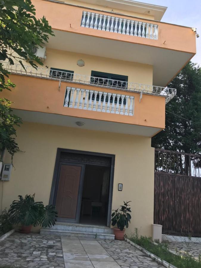Sunrise Guest House Shkoder Bagian luar foto