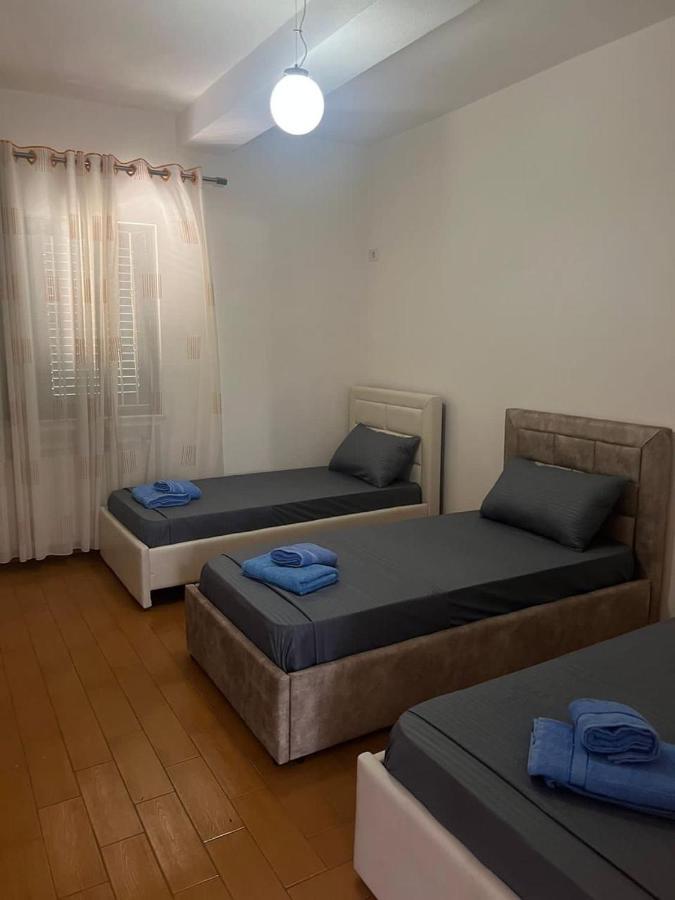 Sunrise Guest House Shkoder Bagian luar foto